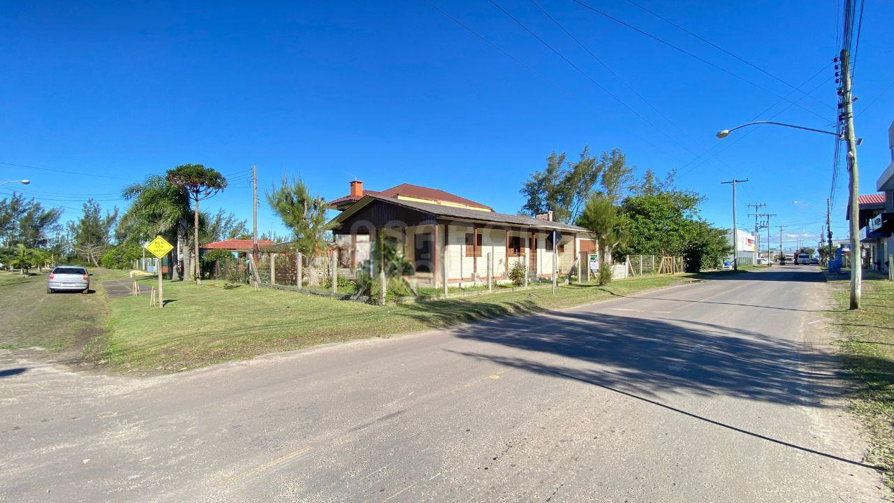Casa à Venda em Arroio do Sal - Bairro Rondinha