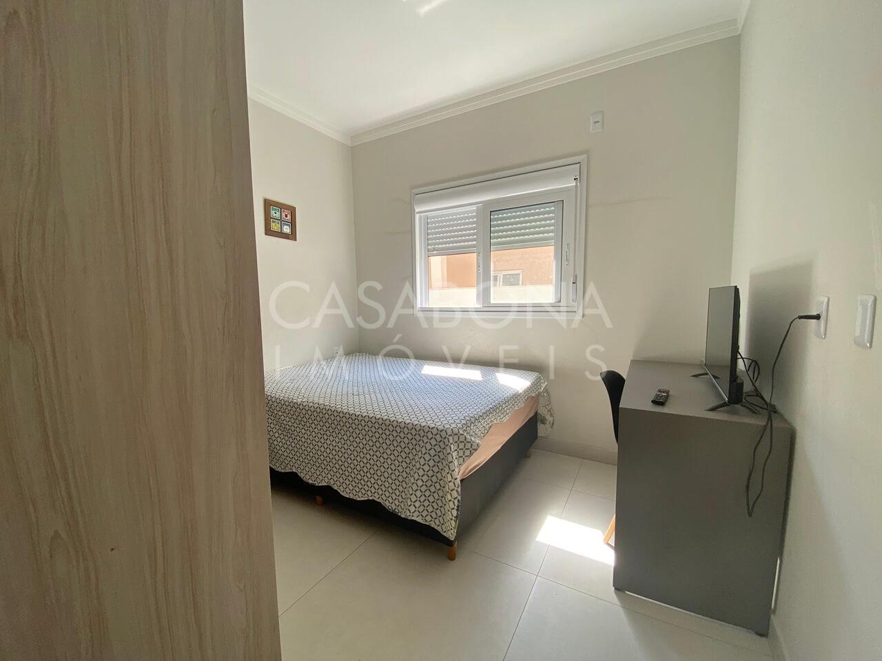 Refúgio à Beira-Mar: Residência Espaçosa no Balneário São Paulo