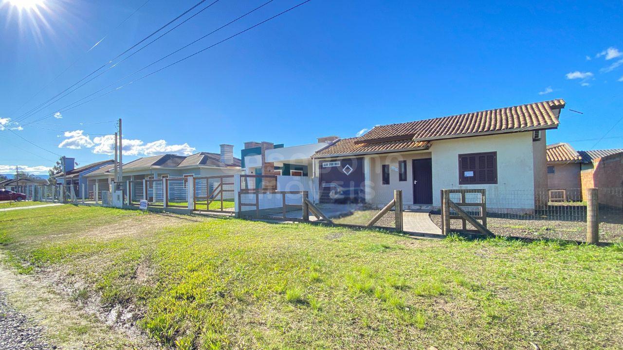 Casa à Venda em Arroio do Sal - Bairro Rondinha