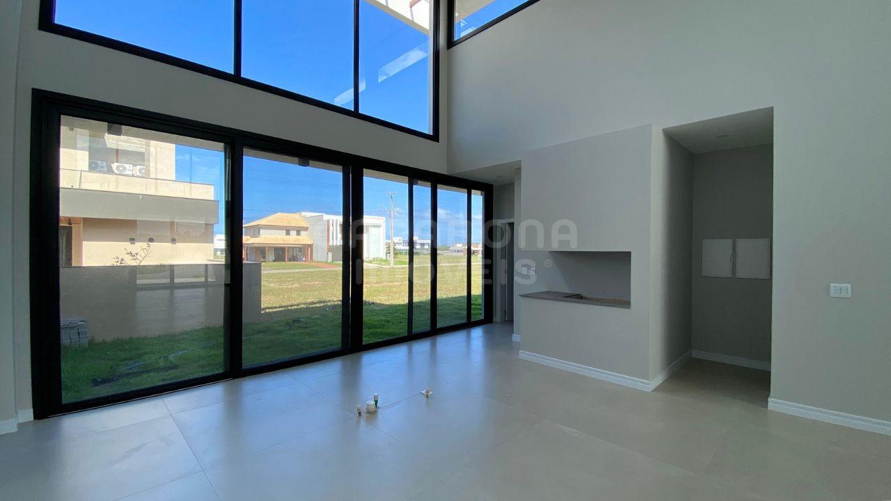 Casa de Alto Padrão em Arenas Curumim - Capão da Canoa