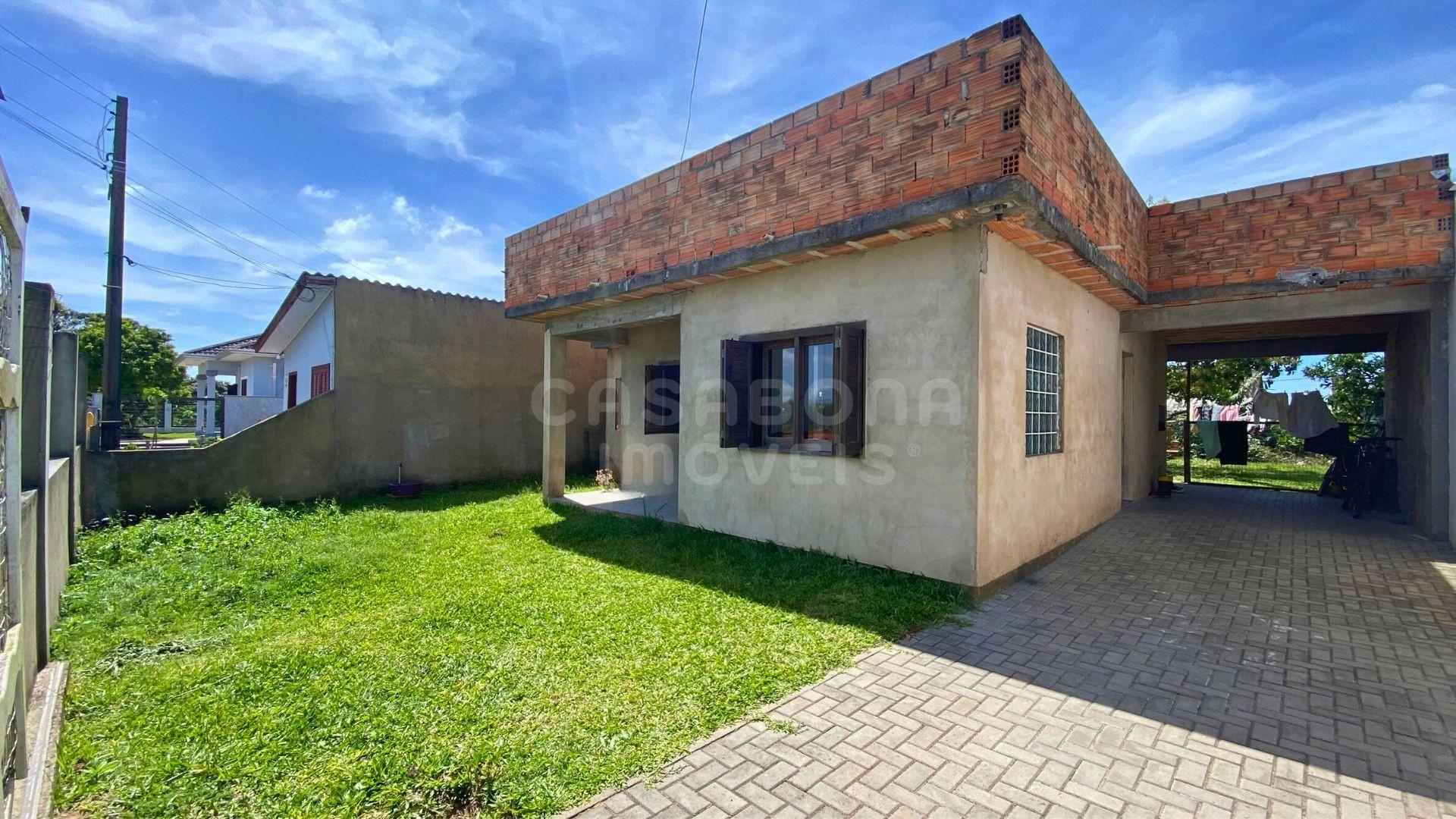 Casa com Piscina e Suíte no Bairro Quatro Lagos em Arroio do Sal