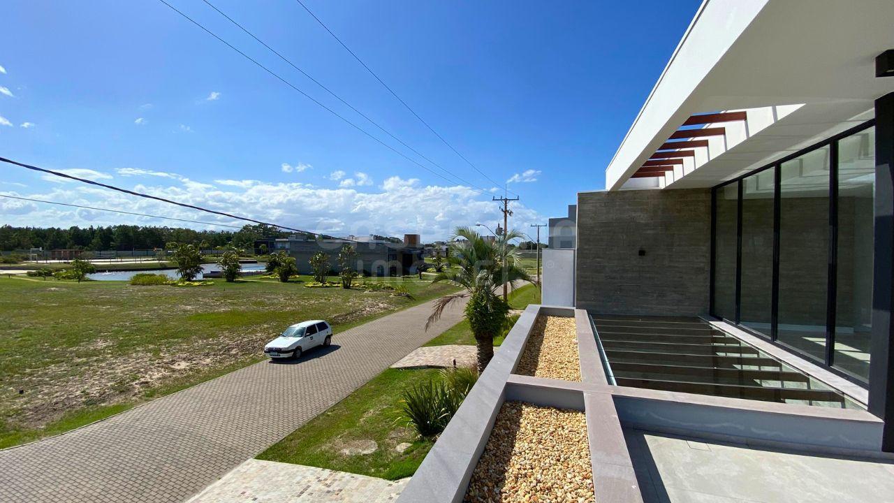 Casa de Alto Padrão em Arenas Curumim - Capão da Canoa