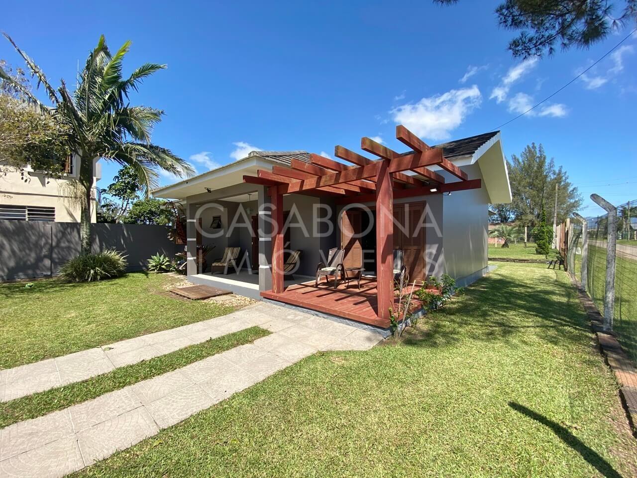 Encantadora Residência de Esquina no Balneário Camboim