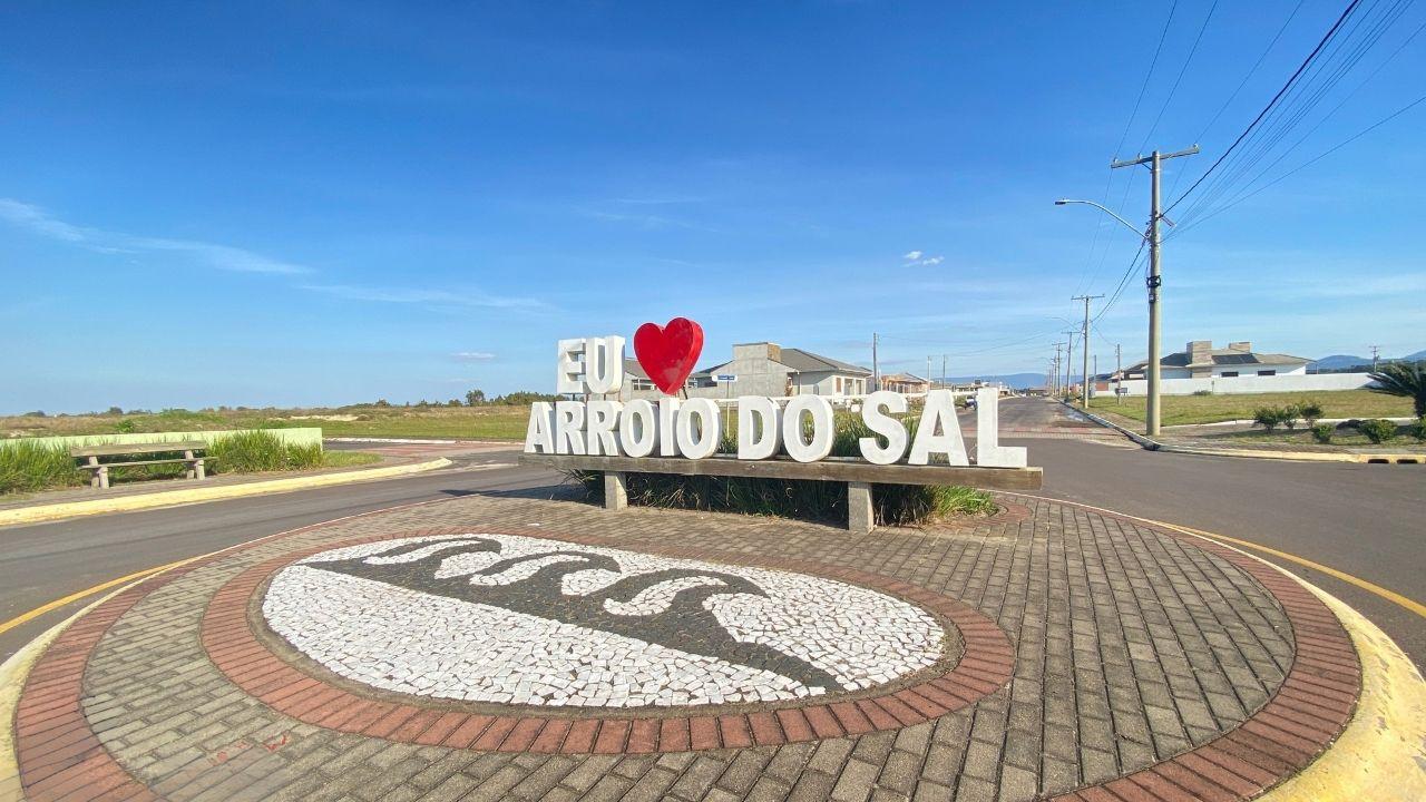 Lote de Esquina em Arroio do Sal: A Oportunidade Ideal para Seu Novo Lar
