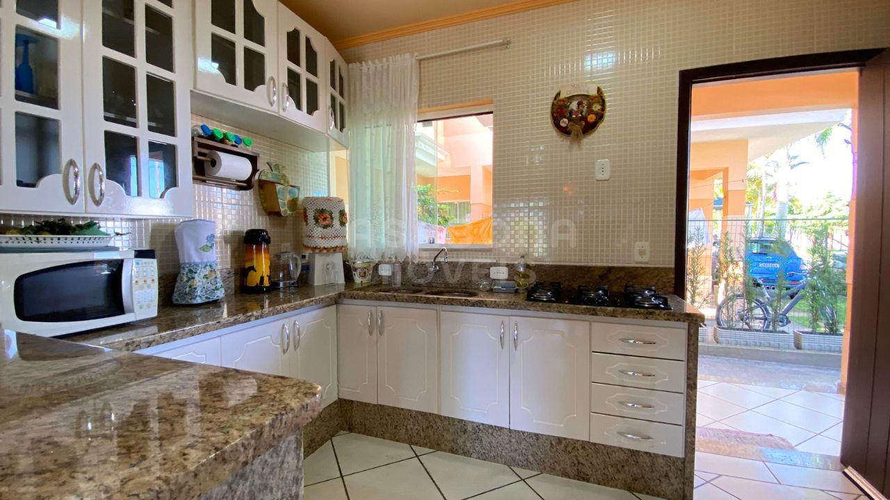 Sobrado de 2 Suítes em Arroio do Sal Sul - Conforto e Localização Imbatível