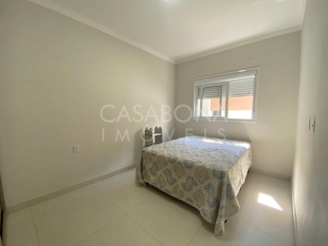 Refúgio à Beira-Mar: Residência Espaçosa no Balneário São Paulo