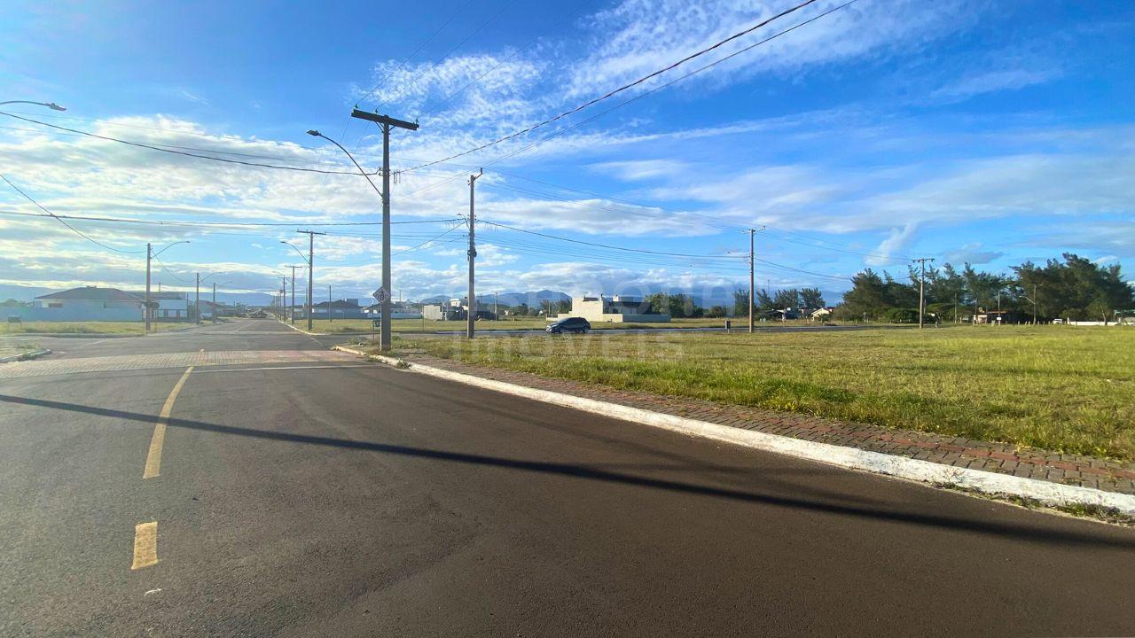 Terreno de Esquina no Loteamento Esmeralda – Arroio do Sal