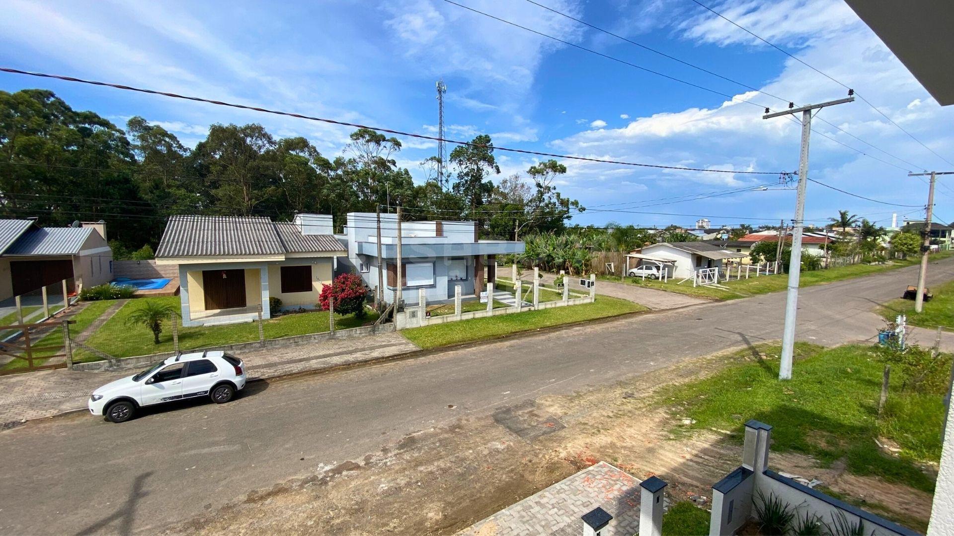 Casa à Venda no Jardim Raiante - Arroio do Sal