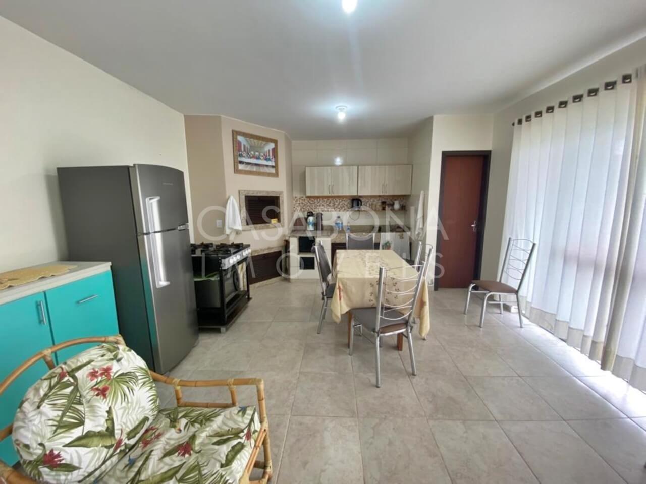 Conforto e praticidade a poucos metros do mar na Areias Brancas