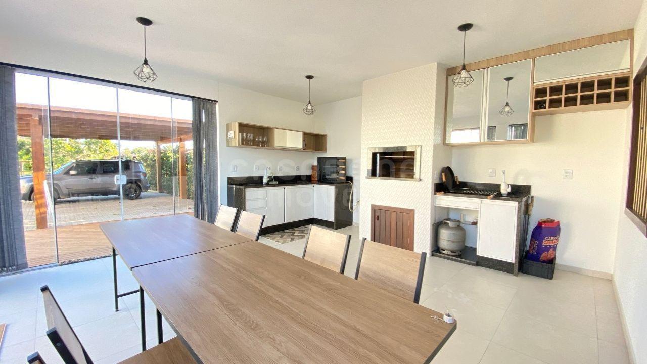 Casa Aconchegante com Piscina a Poucos Passos da Praia