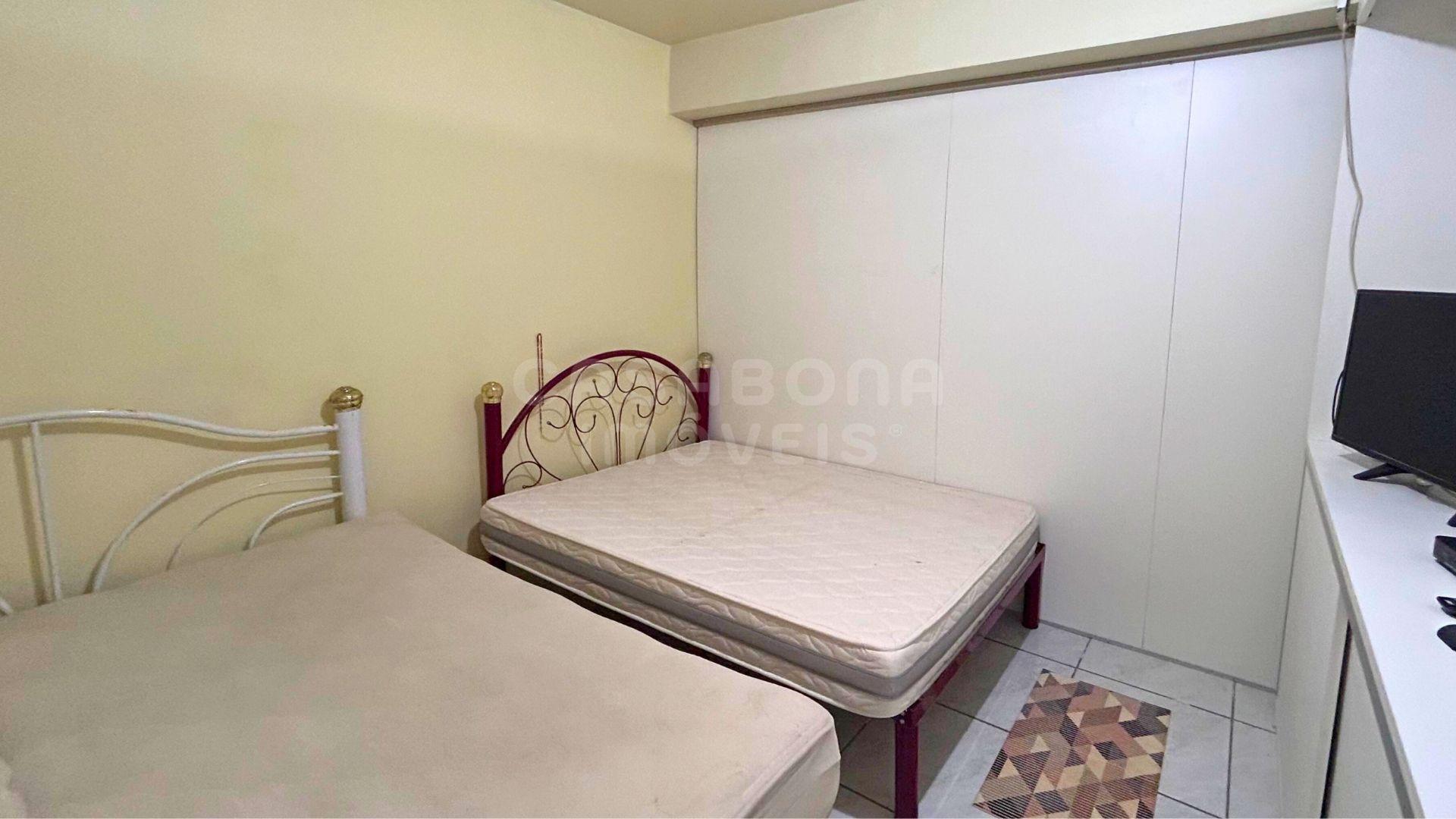 Casa com amplo pátio no Jardim Olívia – 300 metros do mar