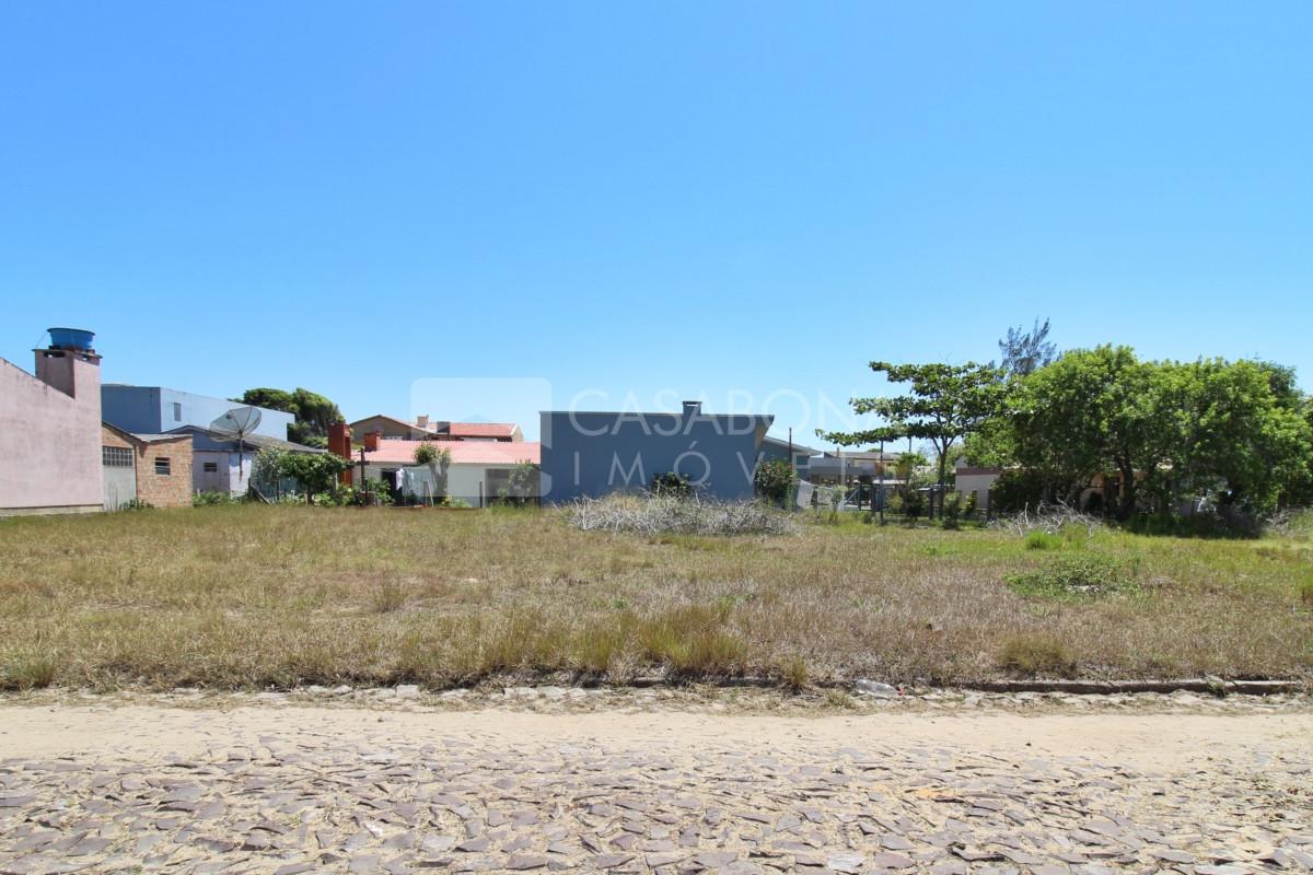 Terrenos Encantadores no Balneário Figueirinha – a 250m do Mar