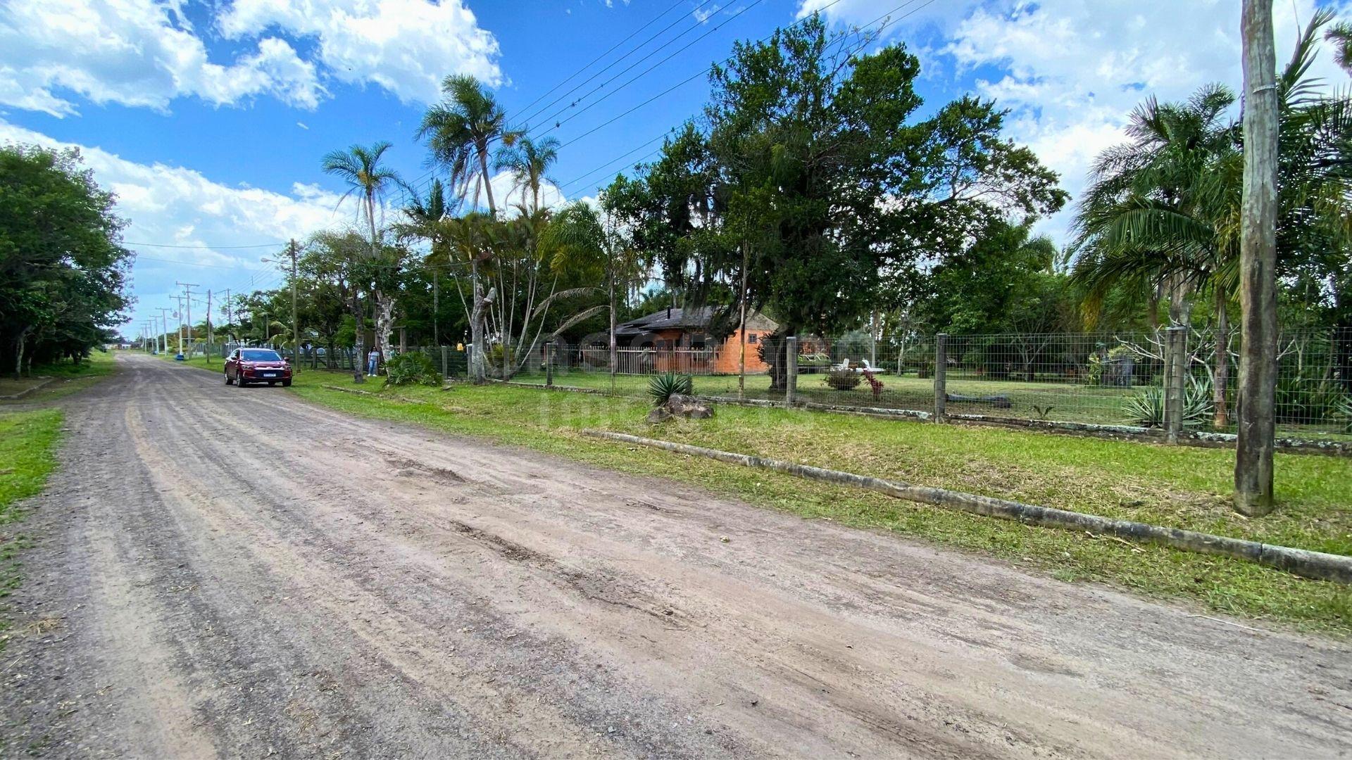 Oportunidade Única de Investimento – Chácara na Beira da Estrada do Mar em Arroio do Sal