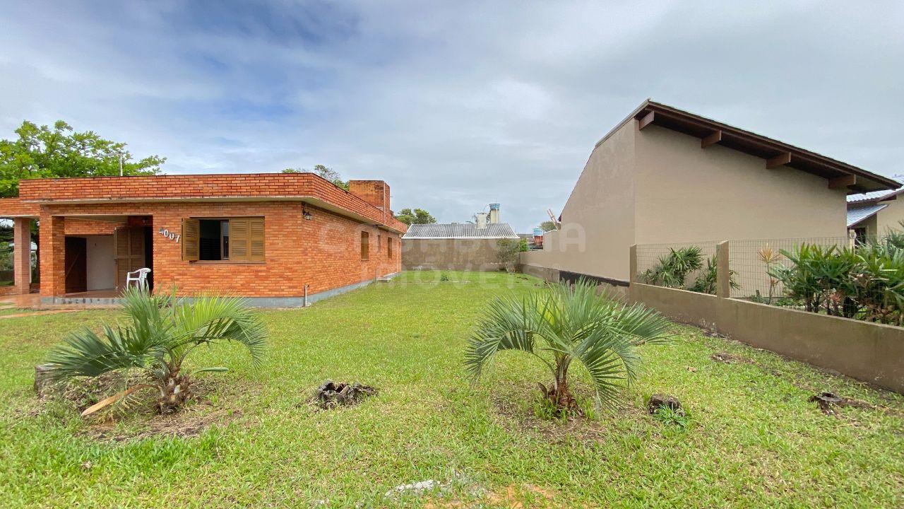 Casa à Venda no Jardim Olivia, Arroio do Sal  