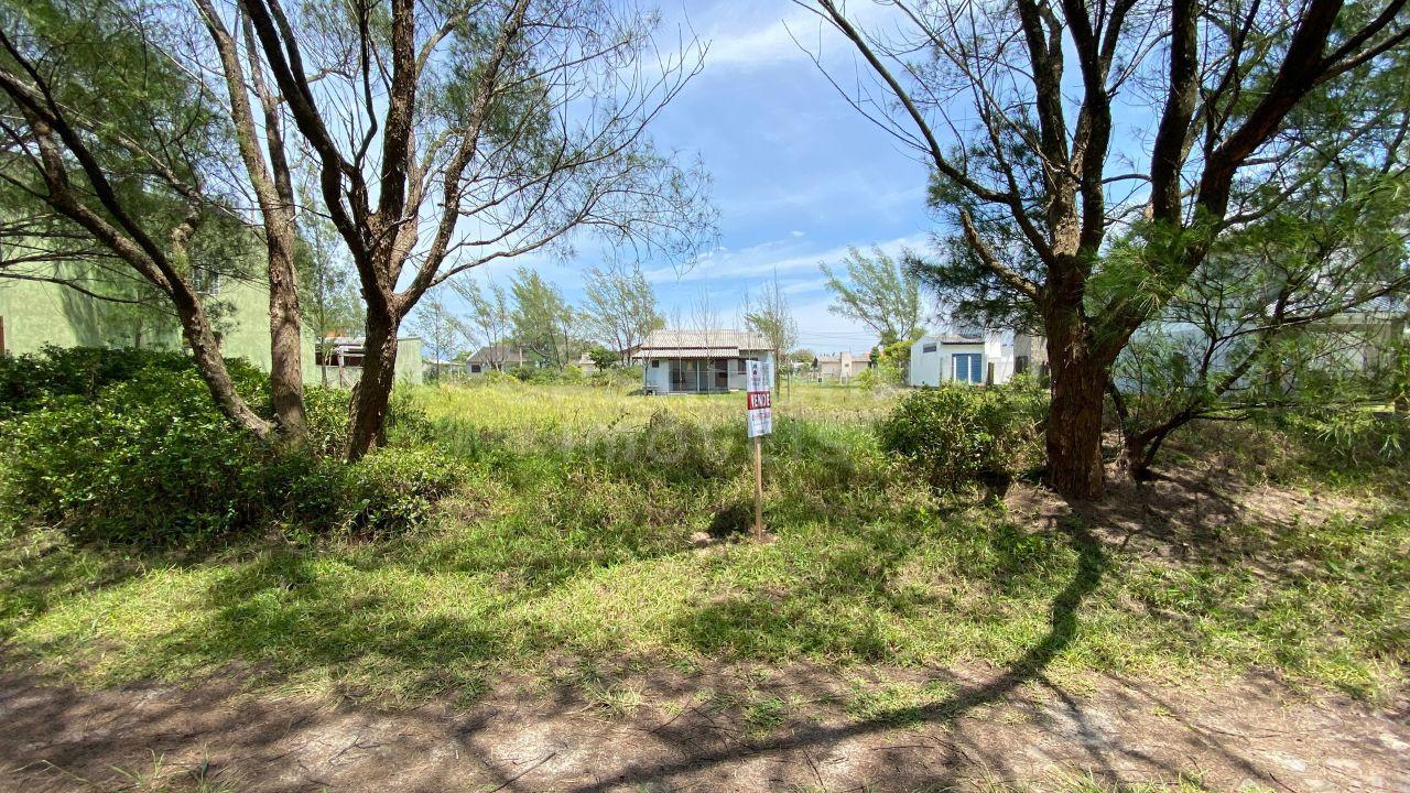 Terreno Beira-Mar à Venda em Arroio do Sal - Bairro Torres Sul