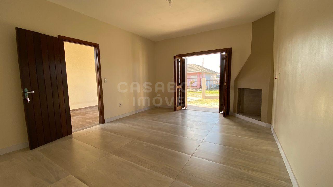 Casa com Lareira a 600m do Mar no Bairro Marambaia – Arroio do Sal