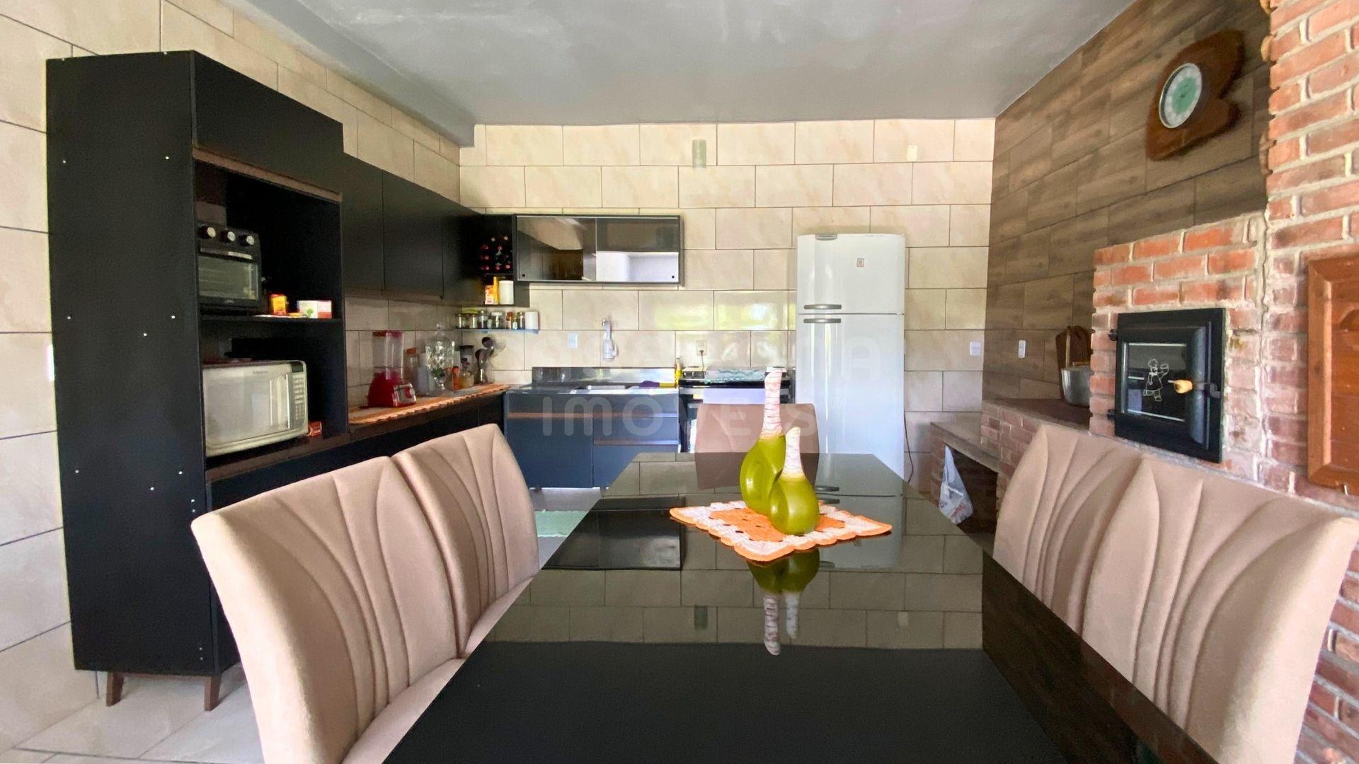 Casa Aconchegante na Avenida Interpraias – Conforto, Praticidade e Excelente Localização em Rondinha