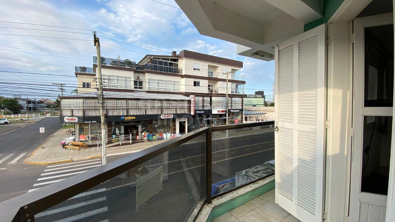 Amplo Apartamento no Centro de Arroio do Sal