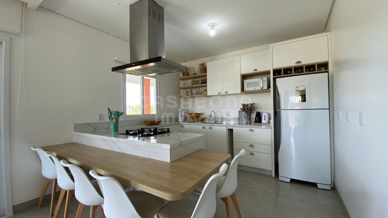 Casa à Venda em Arroio do Sal - Jardim Raiante