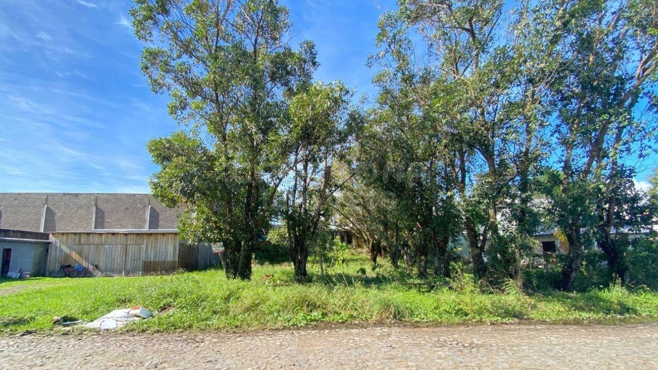 Terreno Espaçoso no Coração de Arroio do Sal