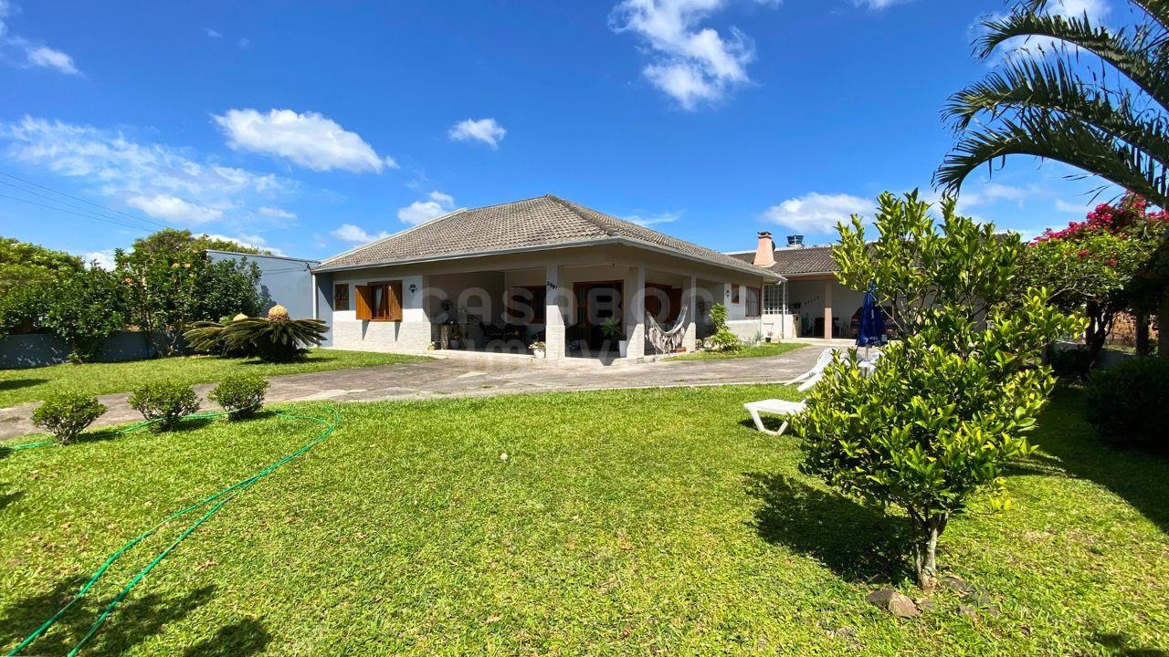 Casa à Venda com 2 terrenos no Jardim Olívia – Arroio do Sal