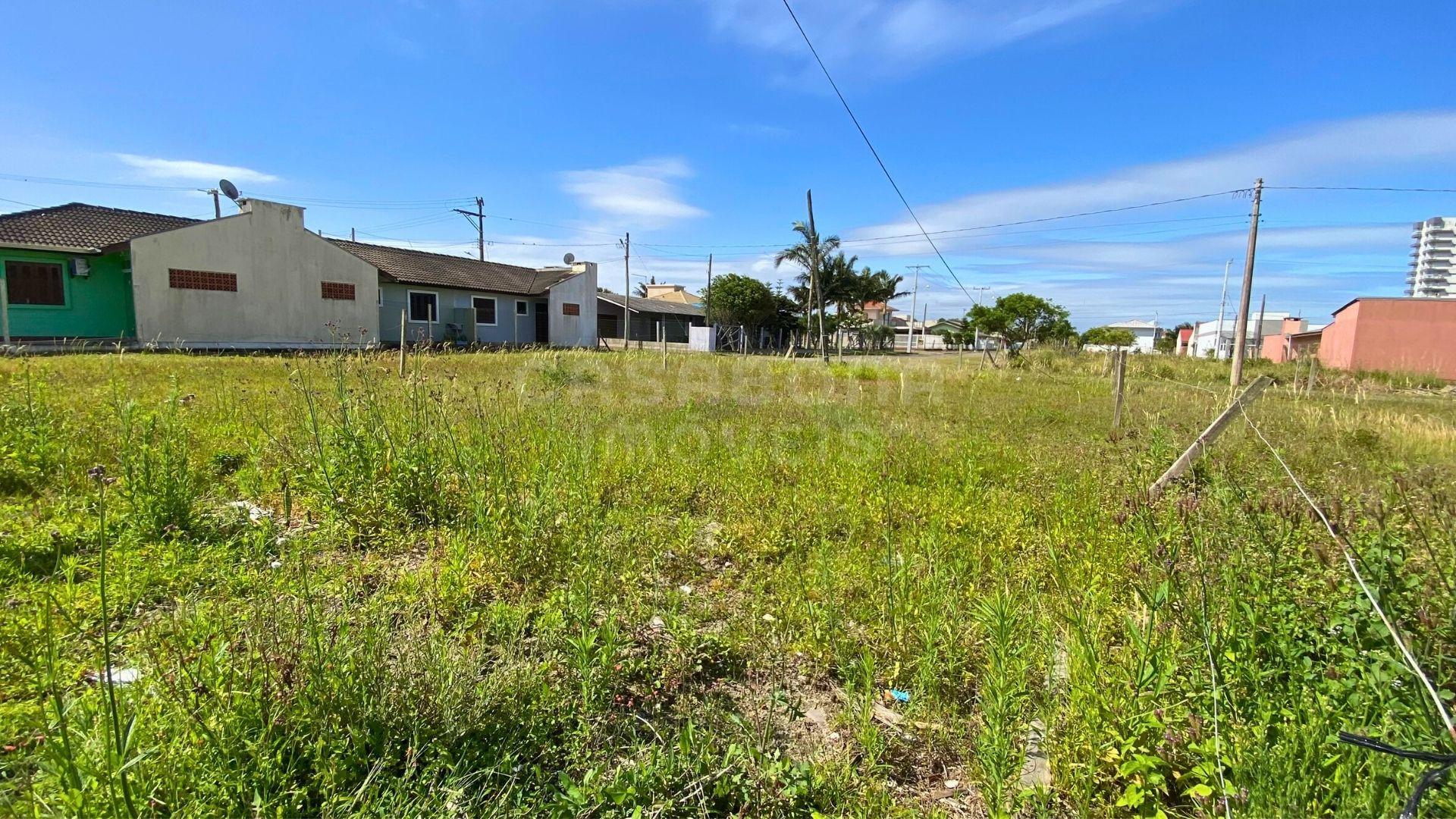 Terreno 12 x 25 no Balneário Figueirinha – Espaço, Tranquilidade e Excelente Localização