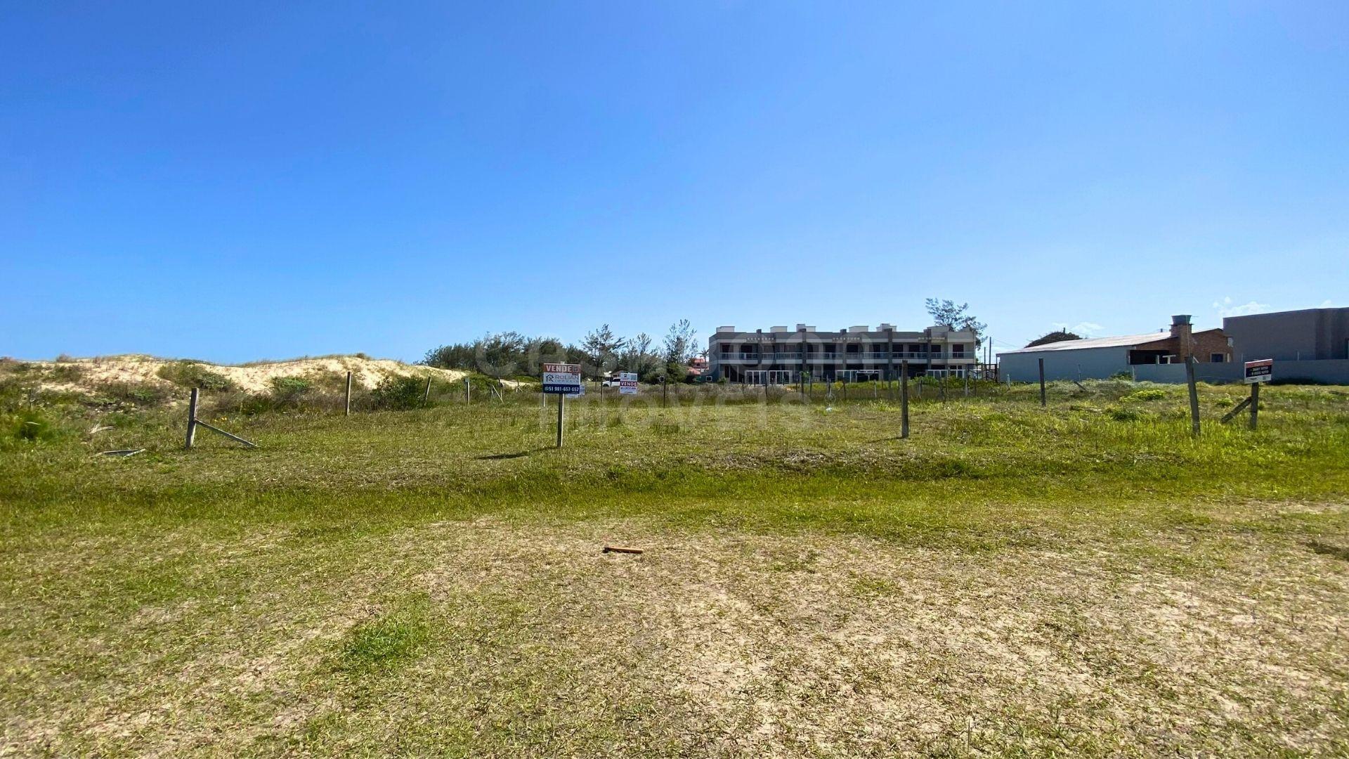 Terreno de Esquina 10 x 28,30 no Balneário Figueirinha – Posição Solar Leste e Potencial Exclusivo