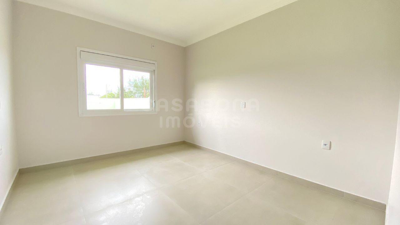 Casa à Venda em Arroio do Sal - Bairro Camboim