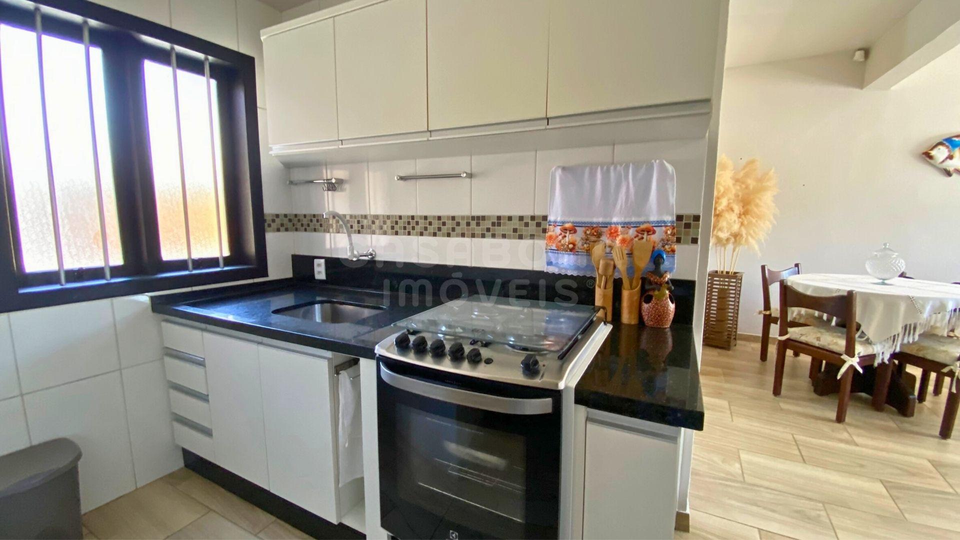 Apartamento mobiliado próximo ao centro e da praia em Arroio do Sal