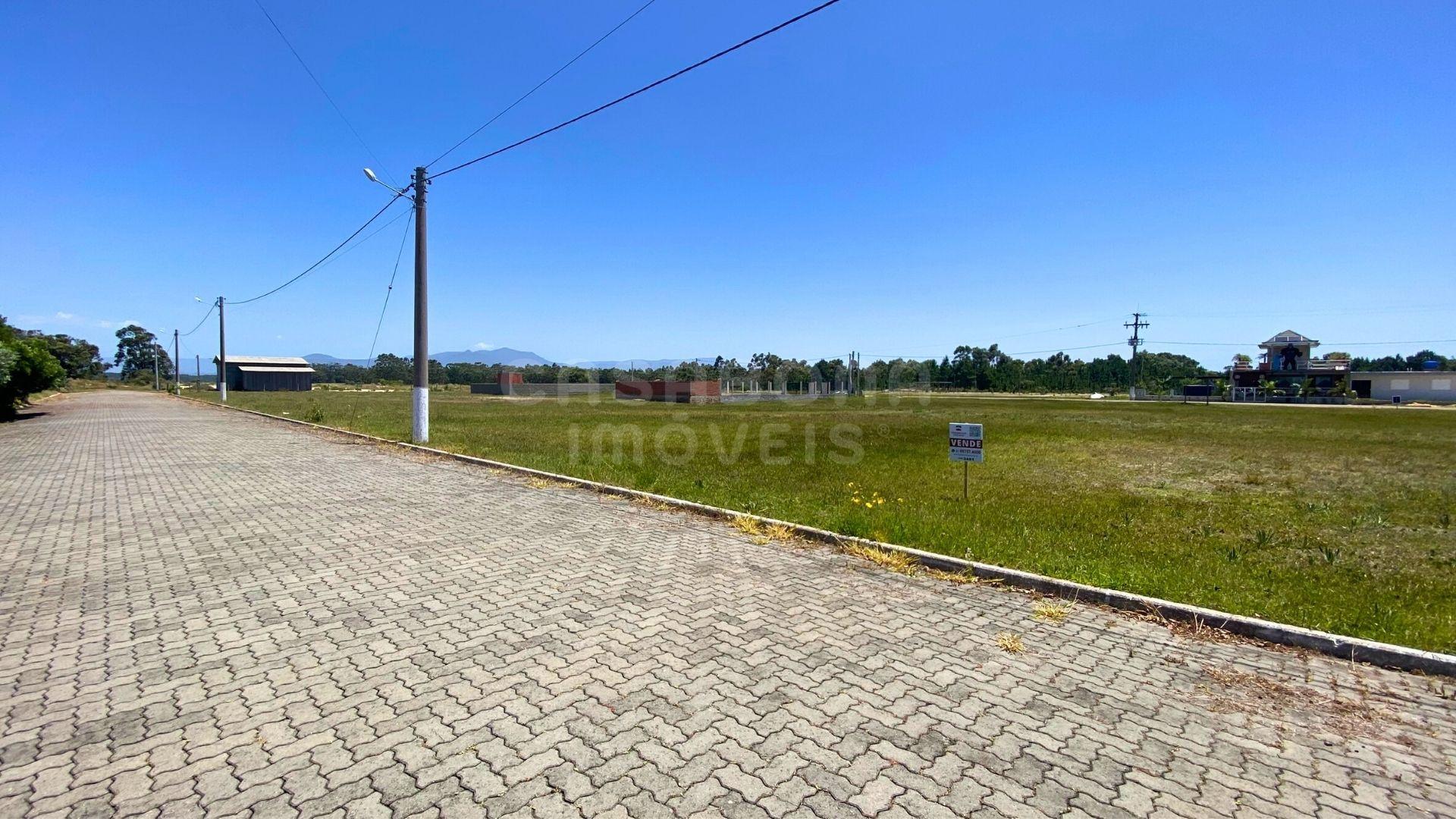 Excelente terreno no Loteamento Sol Nascente, amplo e pronto para construir