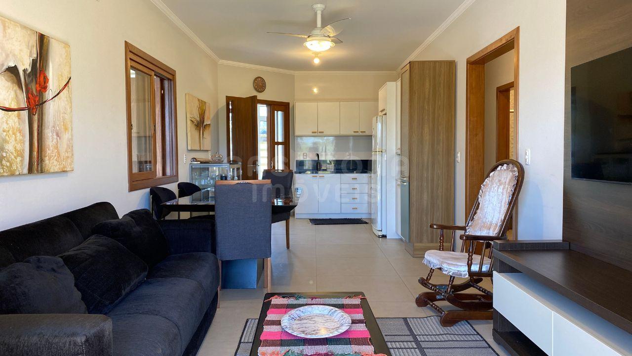 Casa à Venda em Arroio do Sal - Bairro São Pedro, Próxima à Praia