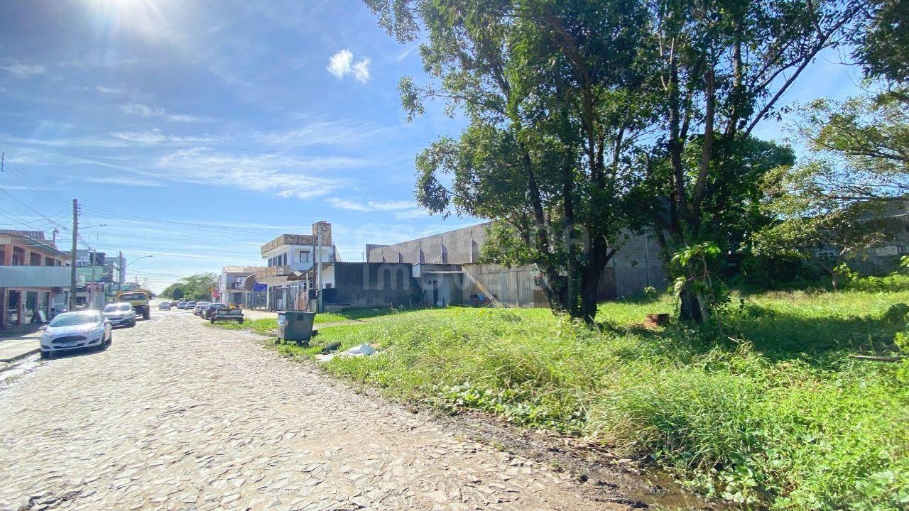 Terreno Espaçoso no Coração de Arroio do Sal