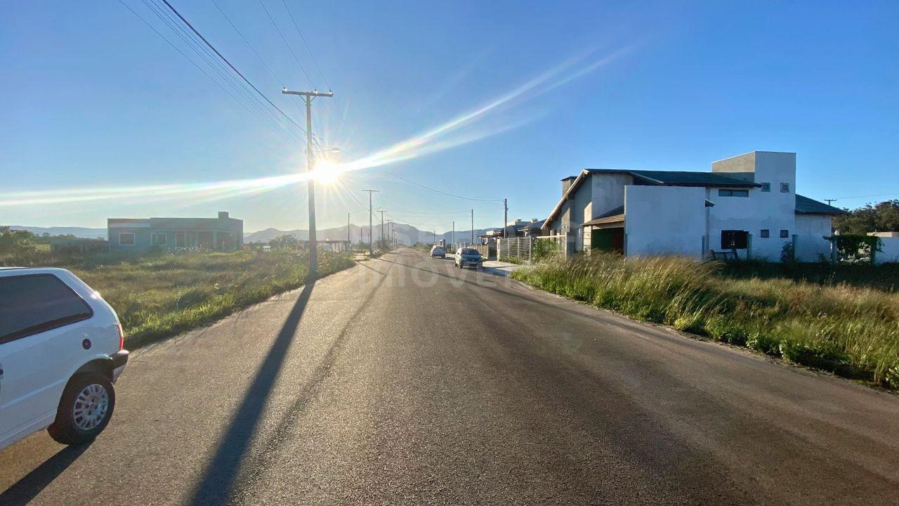 Terreno à Venda em Arroio do Sal – Loteamento Jardim Raiante