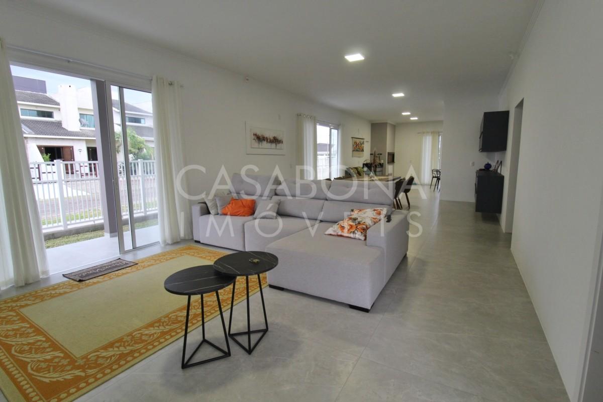 Maravilhosa Residência à Beira-Mar no Balneário Vista Algre, Arroio do Sal