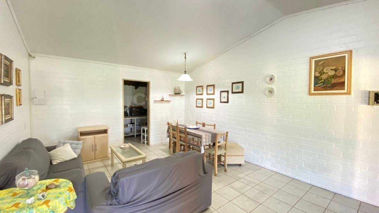 Refúgio à Beira-Mar: Linda Residência no Balneário Rondinha Nova