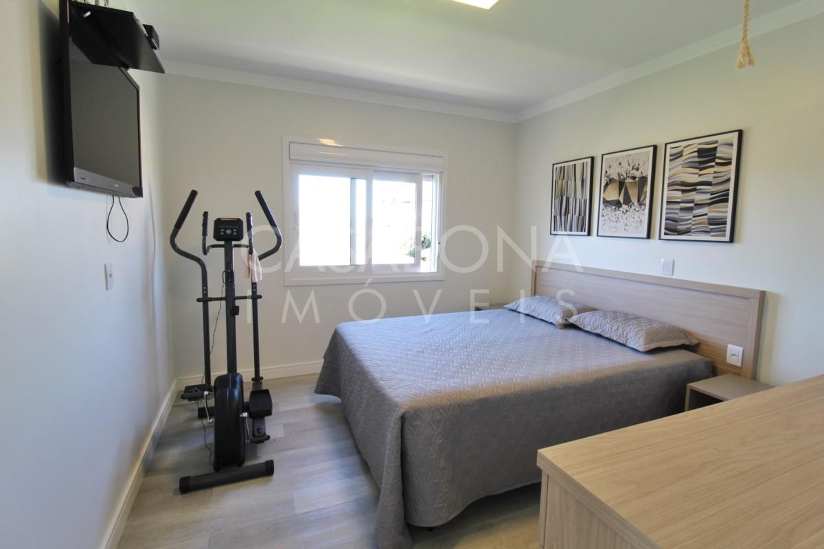 Residência Exclusiva Próxima ao Centro e ao Mar