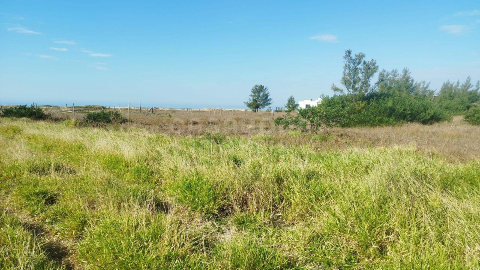 Excelente Oportunidade de Investimento a 100 Metros do Mar em Capão da Canoa!