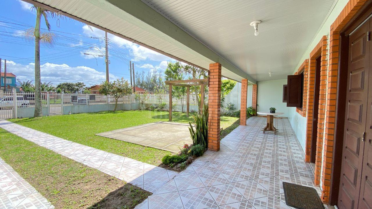 Residência em Localização Privilegiada - Areias Brancas