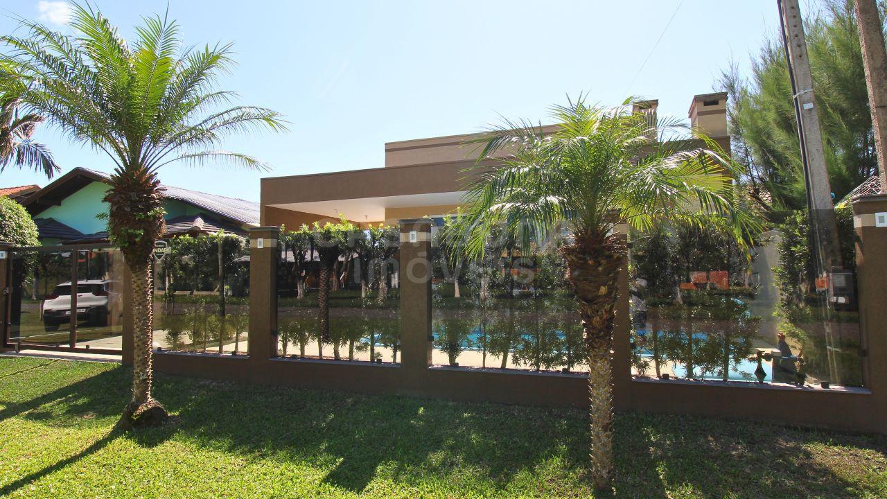 Viva com conforto e sofisticação a poucos metros do mar!