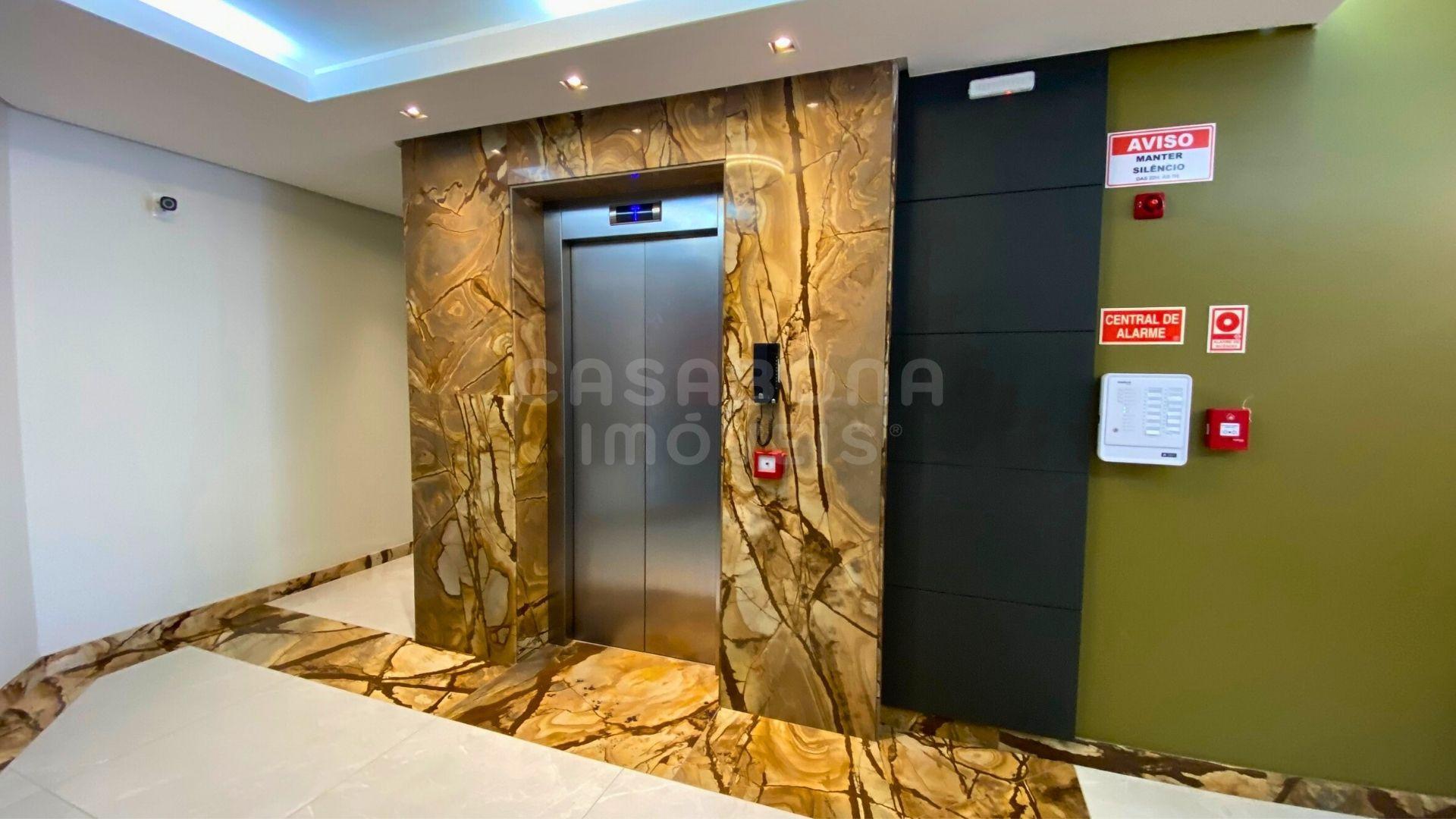 Apartamento amplo e elegante, perfeito para quem busca conforto e praticidade