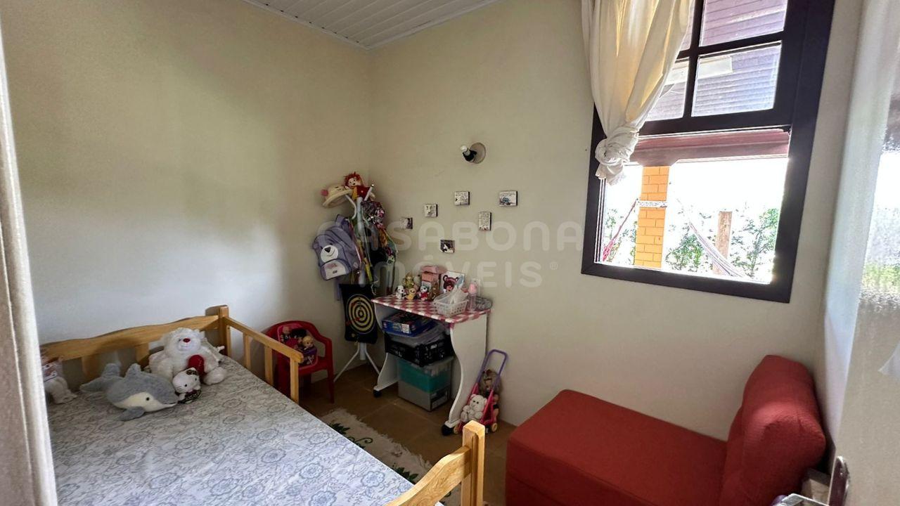 Ótima Oportunidade em Arroio do Sal: Duas Casas em Terreno Amplo