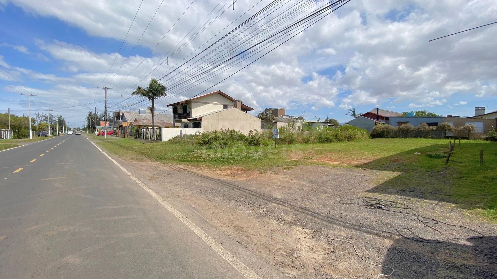 Terreno exclusivo a apenas 300m do mar no bairro São Jorge