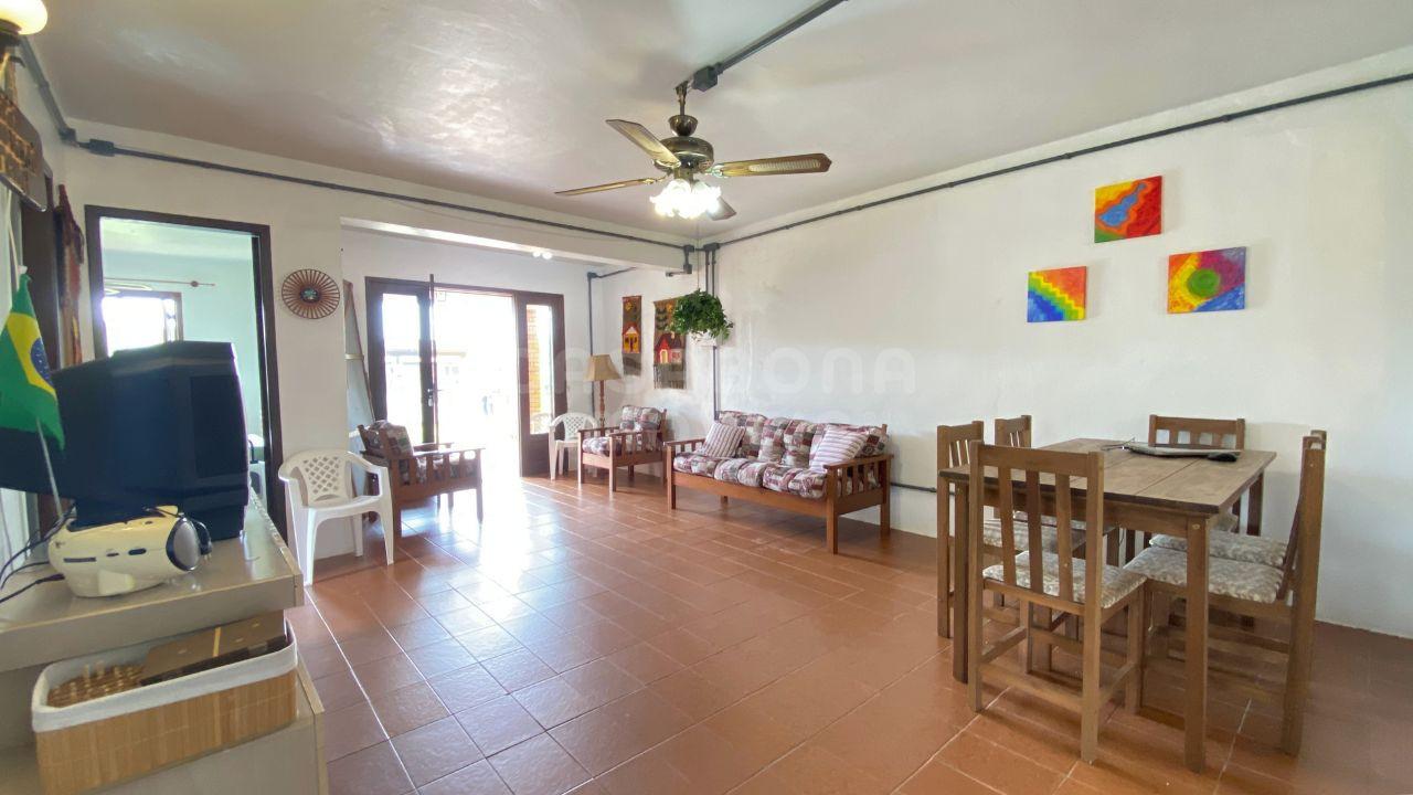 Casa à Venda no Jardim Olivia, Arroio do Sal  