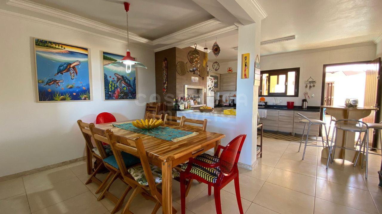 Casa Beira-Mar em Arroio do Sal - Conforto e Vista Incrível no Bairro Pérola