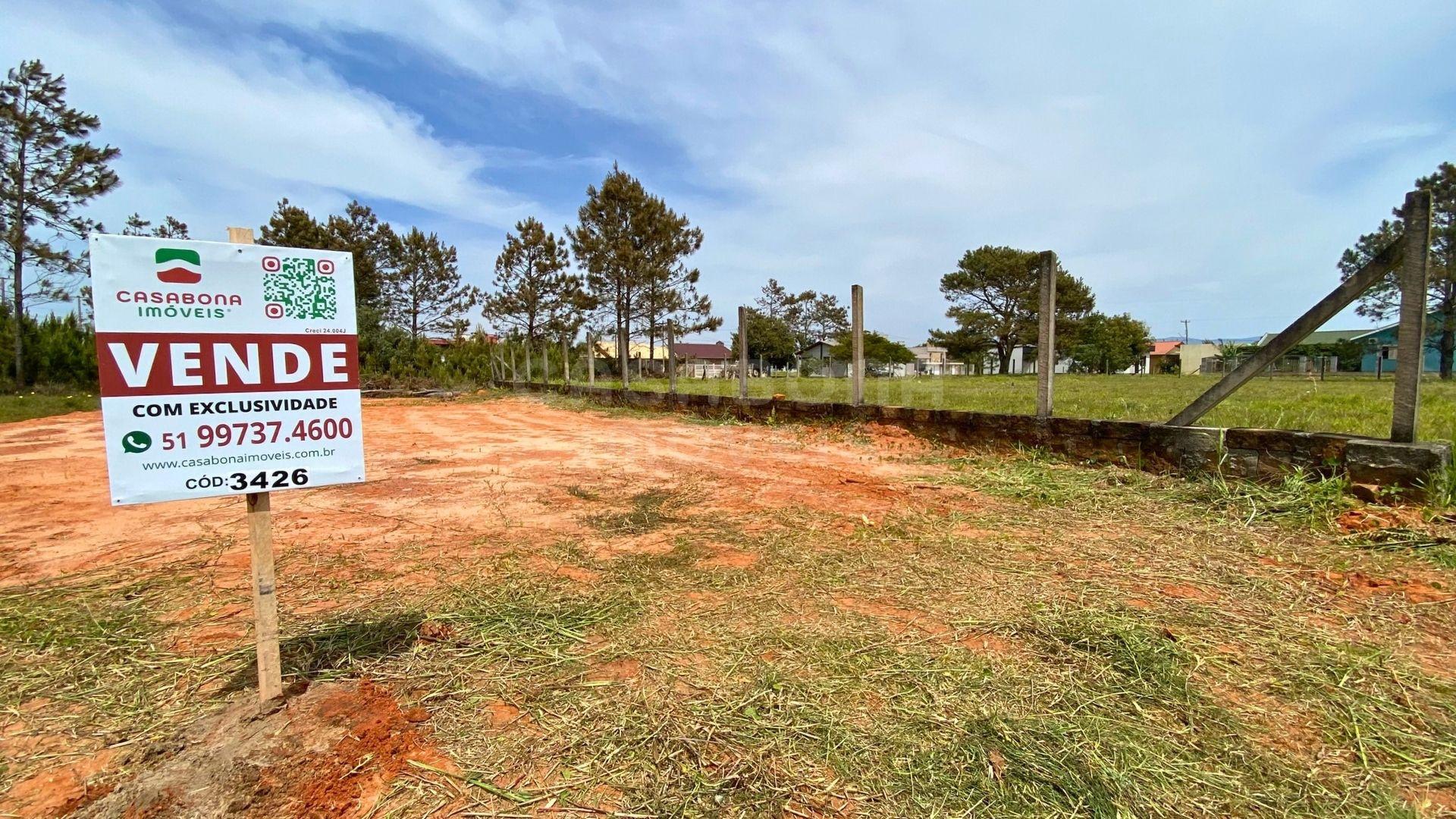 Terreno Plano e Bem Localizado no Bairro Paraíso em Torres