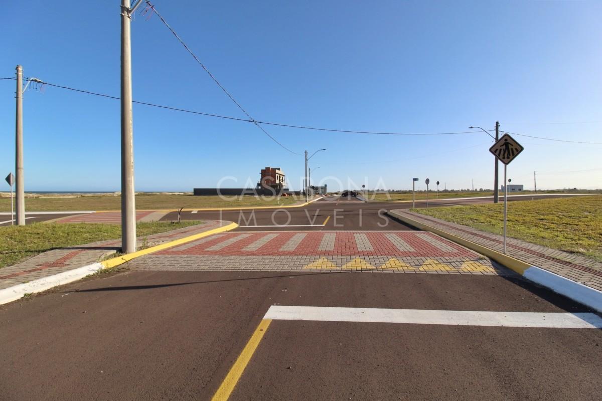 Excelente Terreno no Loteamento Esmeralda