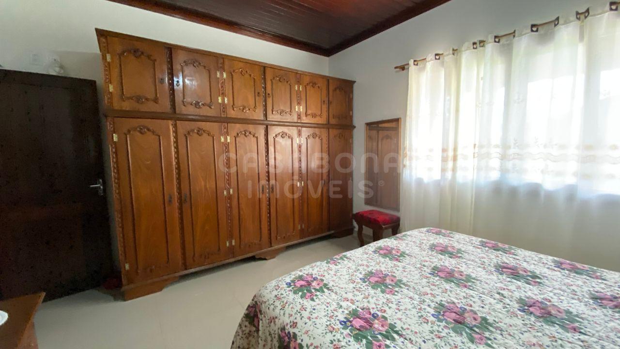 Excelente Casa à Venda em Torres - Bairro Paraíso