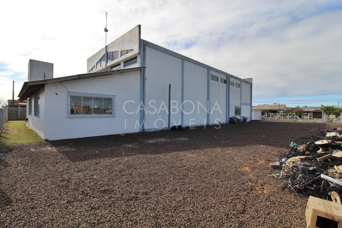 Excelente Pavilhão Comercial à Venda - Bairro Quatro Lagos, Arroio do Sal