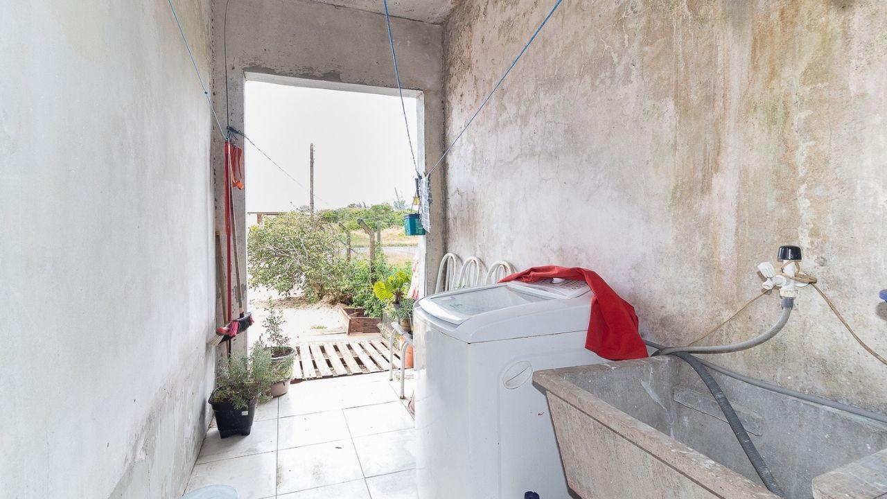 Casa Ampla com 3 Dormitórios e 1 Banheiro – Grande Potencial de Expansão