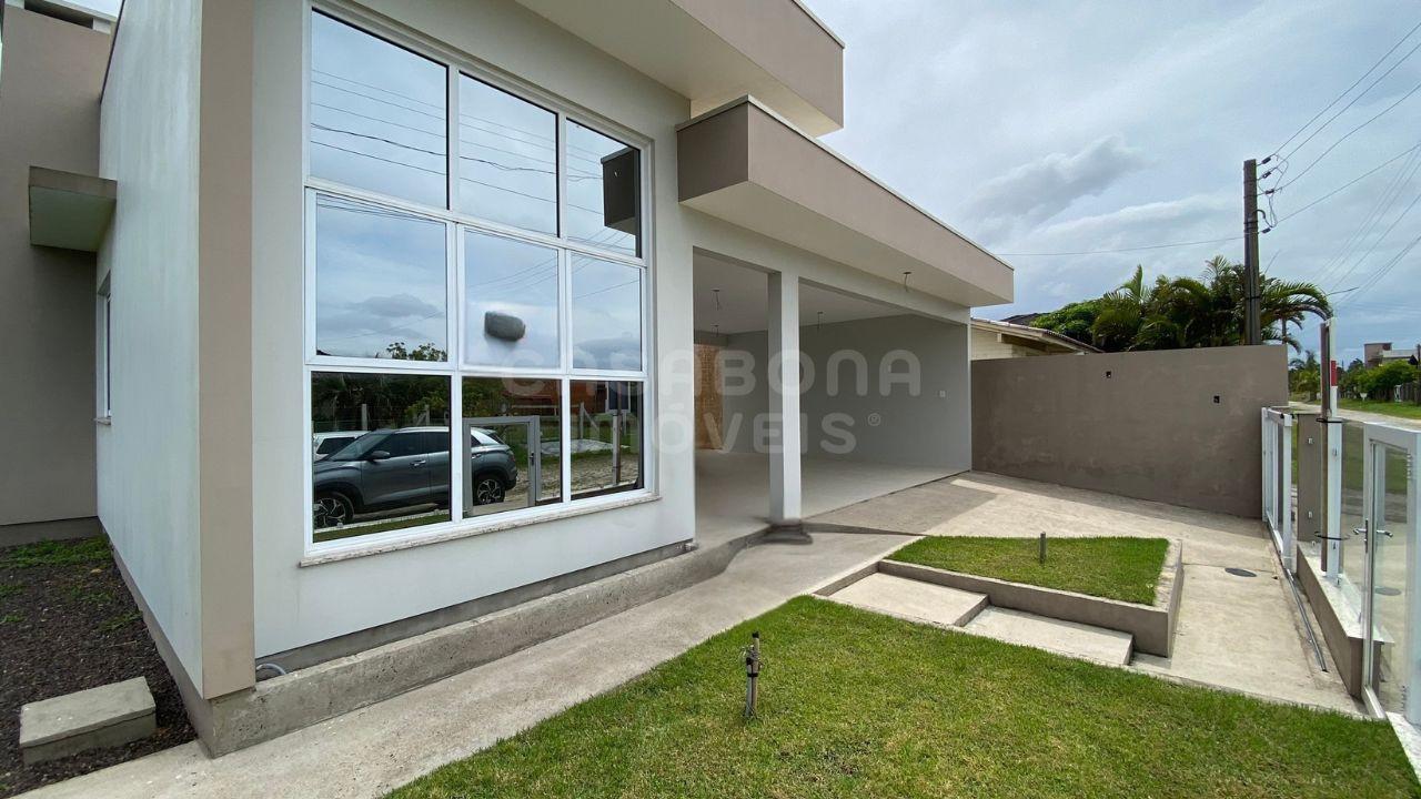 Conforto e Sofisticação a 400 Metros da Praia em Torres